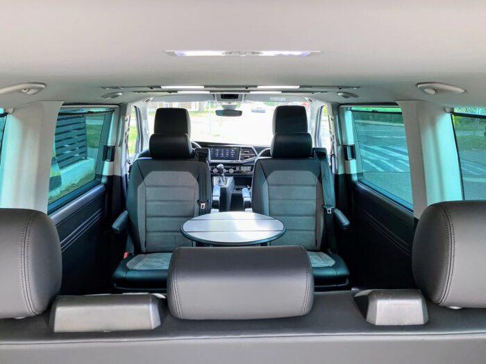 VOLKSWAGEN MULTIVAN 7 OSOBOWY T6.1 FZ 1327S - obrazek 2