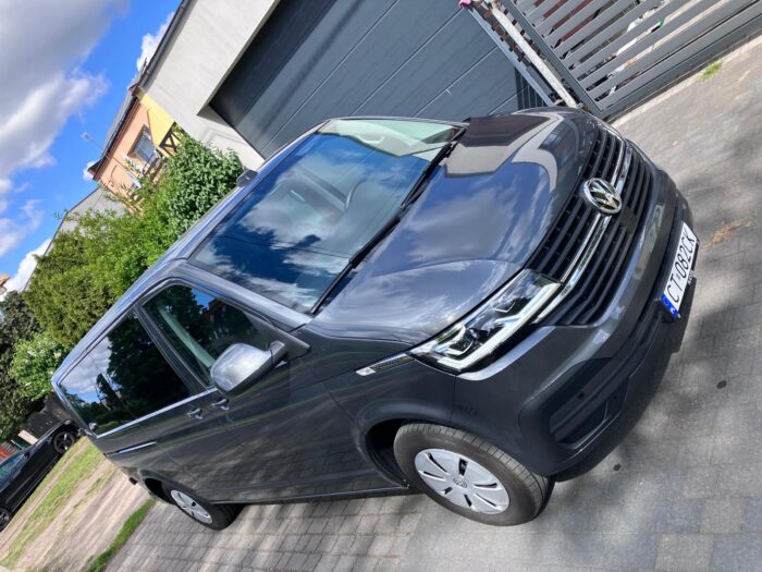 VOLKSWAGEN CARAVELLE 8 OSOBOWY T6.1 CT 083CK