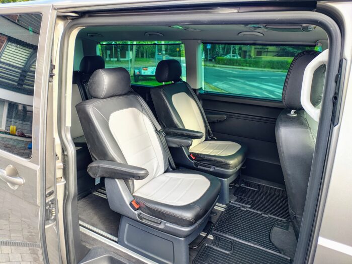 VOLKSWAGEN MULTIVAN 7OSOBOWY T6 CT 981AP - obrazek 4